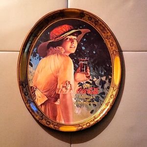 Vintage Coca-Cola Elaine Tray.
